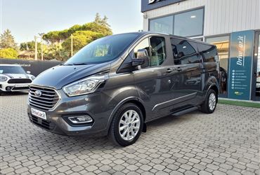 Ford Tourneo Custom 2.0 D 170CV AUT. - 8 POSTI - € 40.000 +IVA 